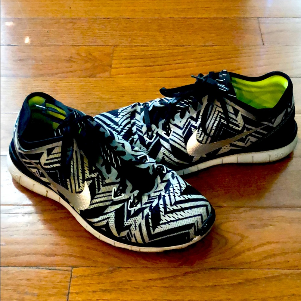 Women’s chevron Nike running shoes